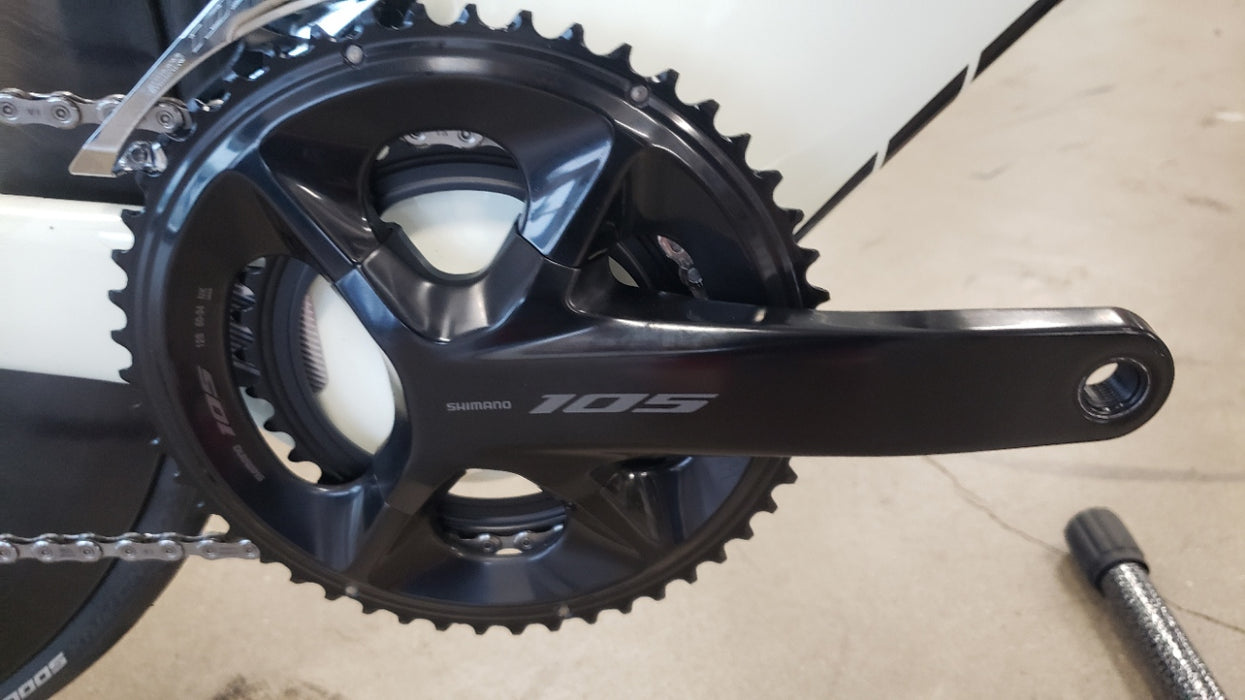 Felt IAx Advanced 105 Sage White 2025 with Reynolds AR 80 Carbon Wheels