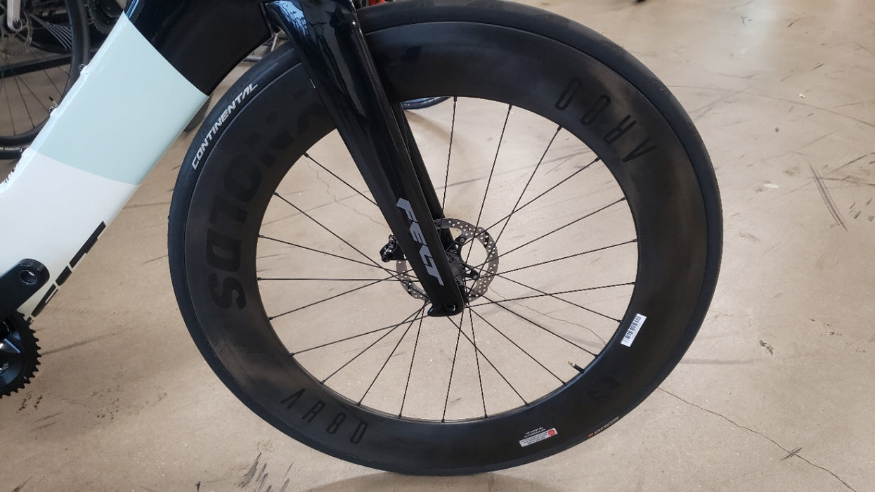 Felt IAx Advanced 105 Sage White 2025 with Reynolds AR 80 Carbon Wheels