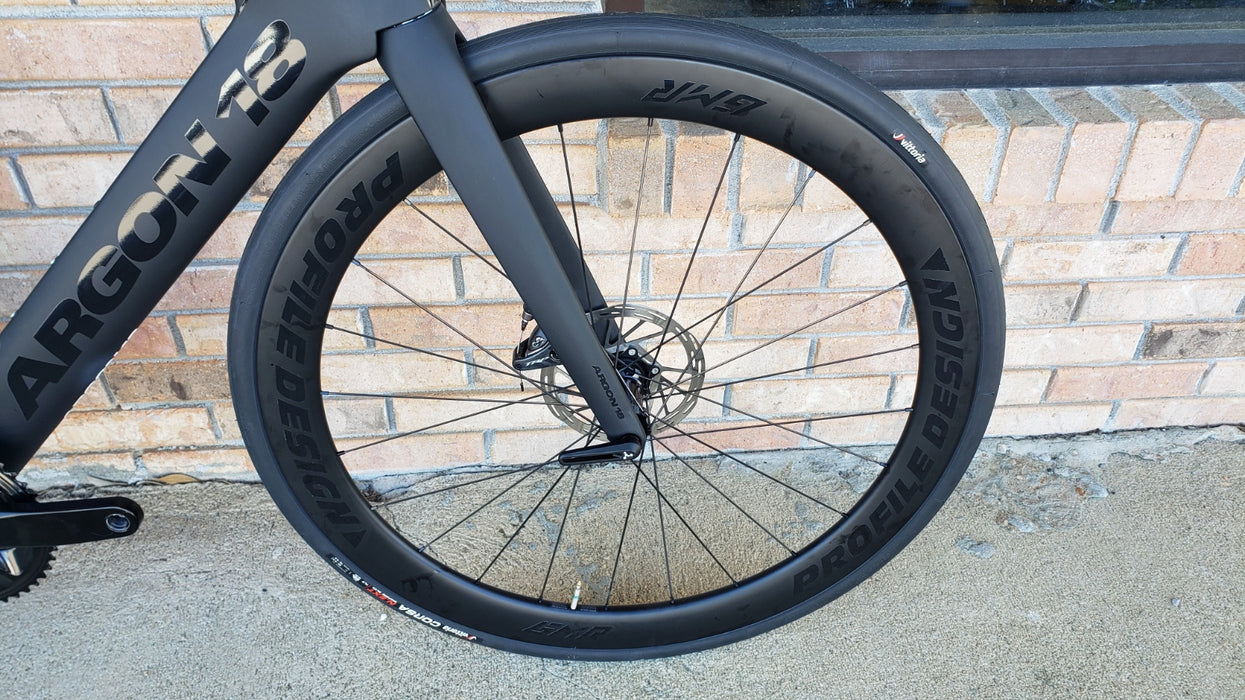 Argon 18 E-117 Tri Disc Shimano 105 12 speed 2024 w/Profile Design Carbon Wheels