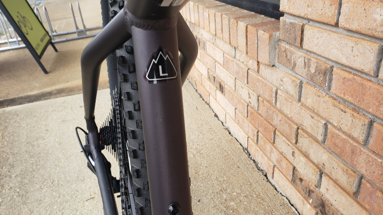 2026 Specialized Rockhopper Shimano Deore 1x12 sp - LARGE (USED)