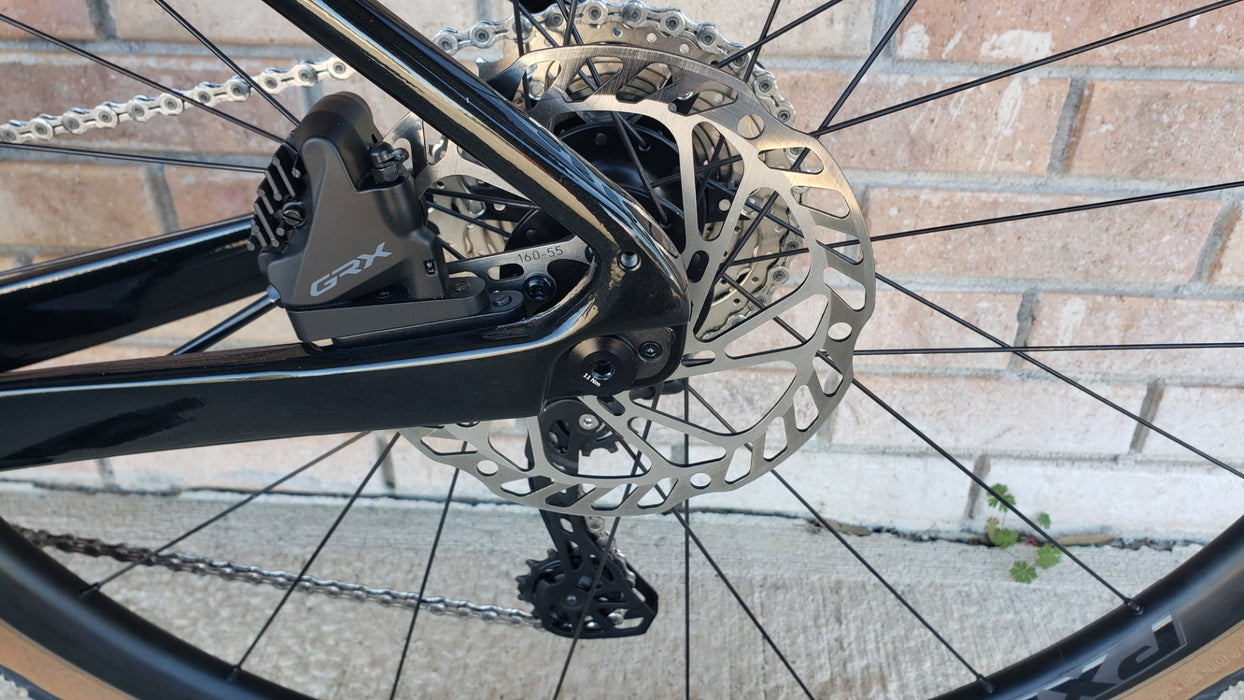 Giant Revolt Advanced Shimano GRX - Large (USED)