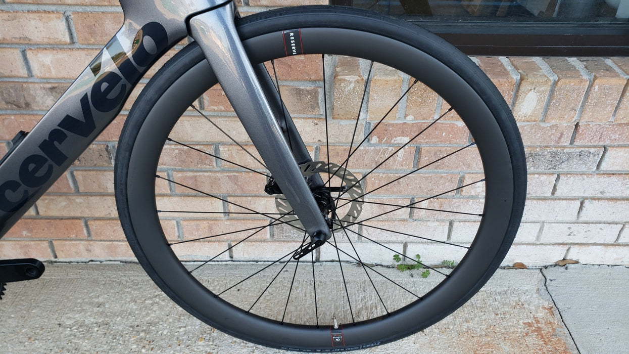 Cervélo P 105 Race Basalt - 2026