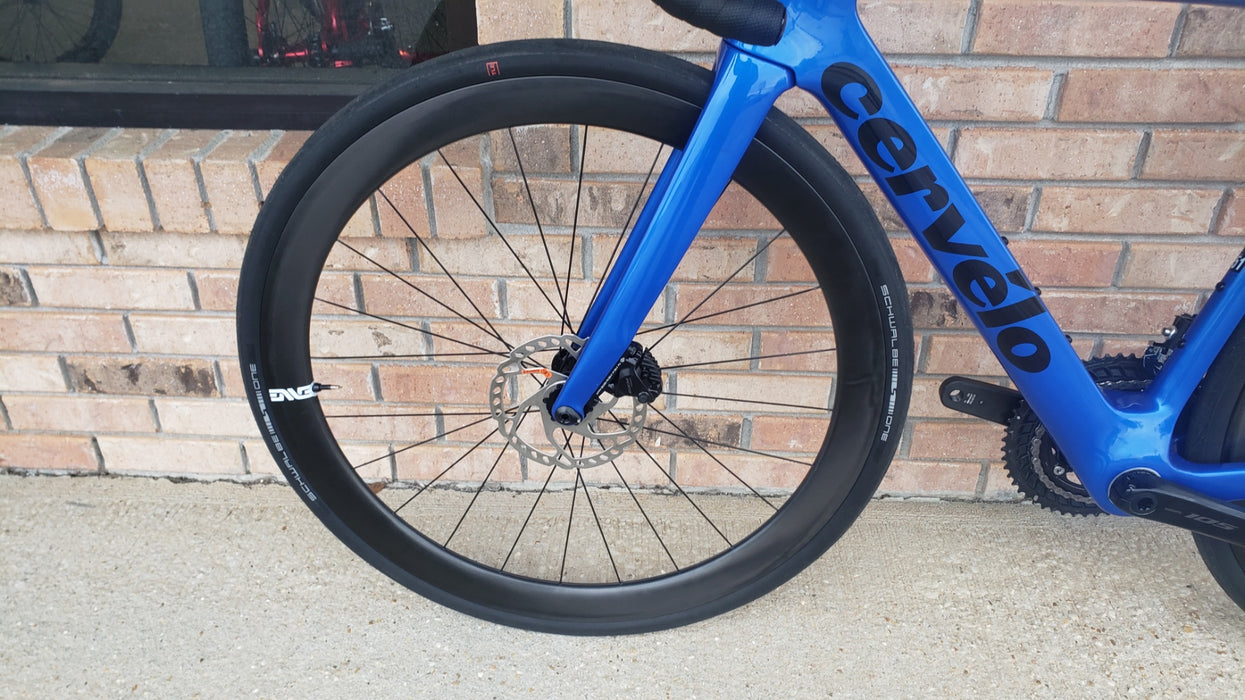 Cervélo Soloist 105 with Enve 45 Carbon Wheels