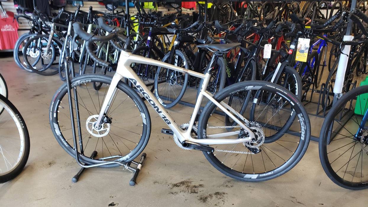 Argon 18 Equation SRAM Rival AXS