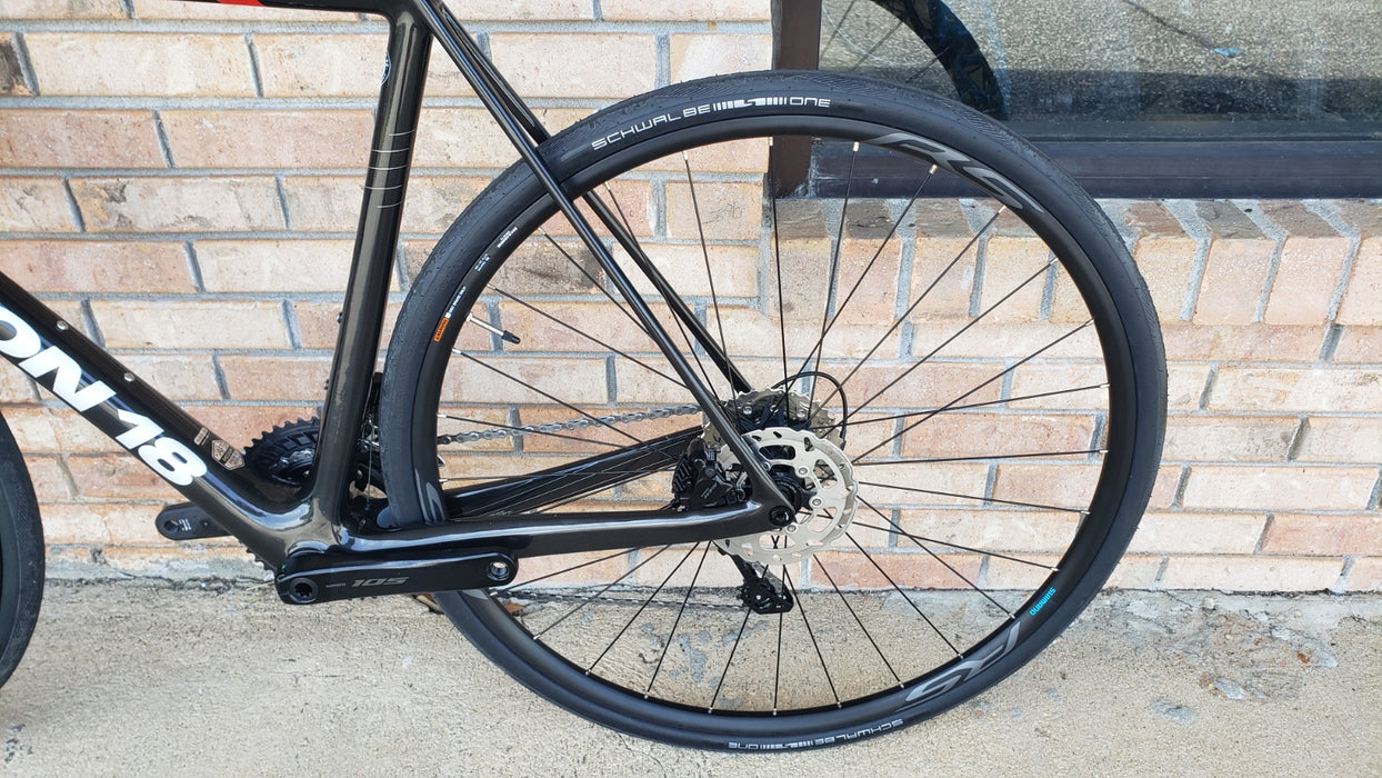 Argon 18 Gallium CS Disc Shimano 105 12sp Argent/Noir