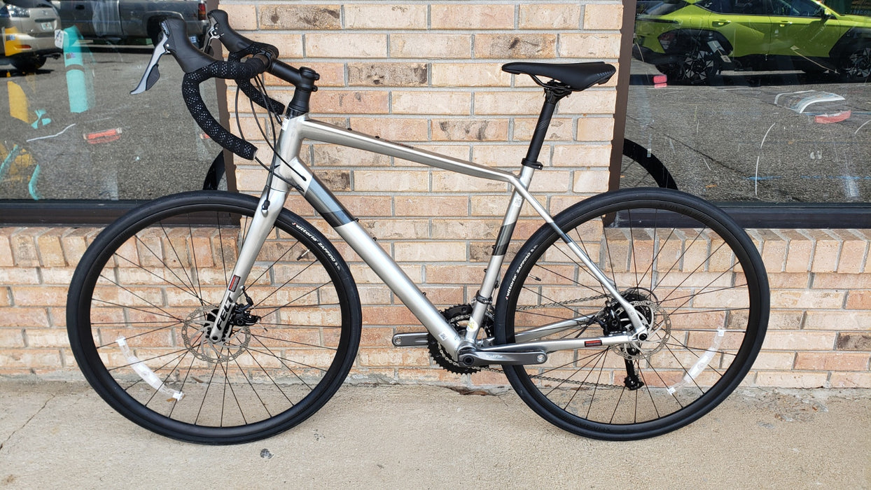 Felt VR60 Disc Shimano Claris - (USED)