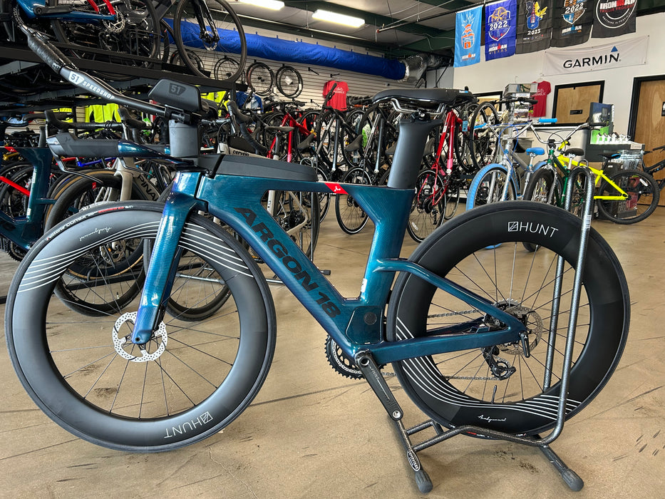 Argon 18 E-119 Tri+ Disc *NEW* SRAM RED AXS eTap w Hunt Carbon Wheelset - Dig Me Beach Reflects