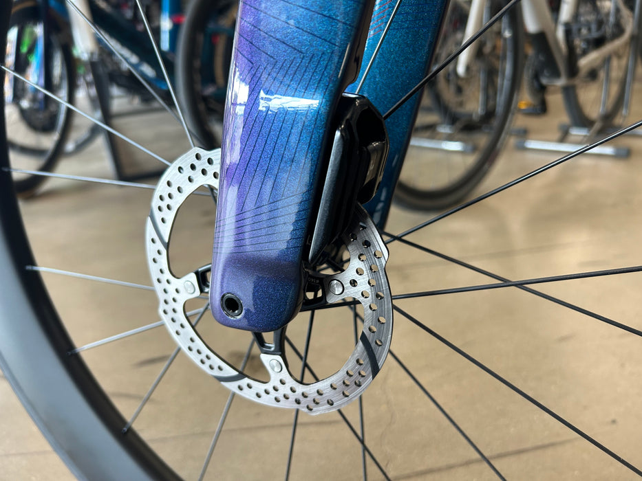 Argon 18 E-119 Tri+ Disc *NEW* SRAM RED AXS eTap w Hunt Carbon Wheelset - Dig Me Beach Reflects