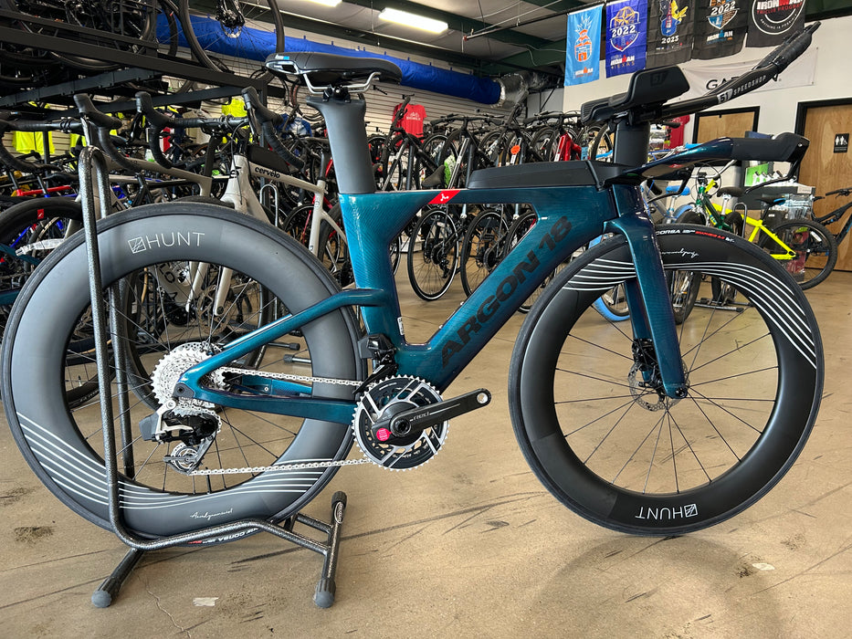 Argon 18 E-119 Tri+ Disc *NEW* SRAM RED AXS eTap w Hunt Carbon Wheelset - Dig Me Beach Reflects