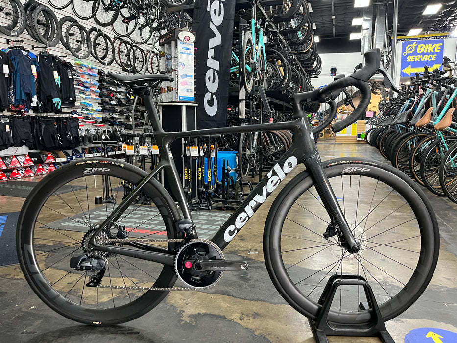 Cervelo Soloist SRAM Force eTap AXS ZIPP 303S 2023 — Playtri